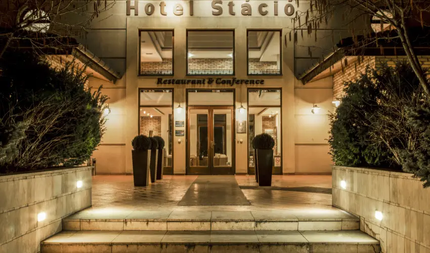 Hotel Stci Wellness & Konferencia Vecss - Stci Szilveszter'25 (min. 3 j)