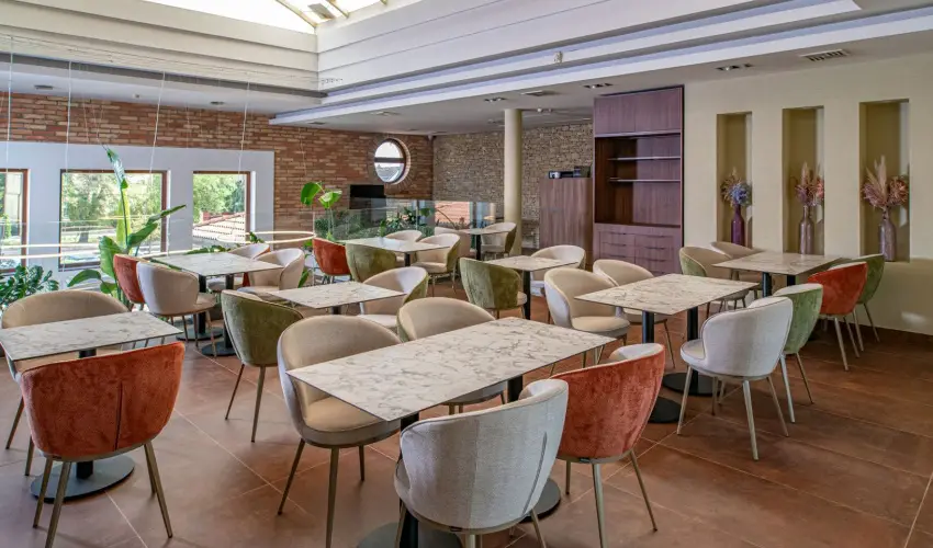 Hotel St�ci� Wellness & Konferencia Vecs�s - St�ci� Szilveszter'26 (min. 3 �j)