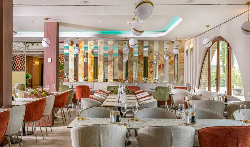 Hotel St�ci� Wellness & Konferencia Vecs�s - St�ci� Szilveszter'26 (min. 3 �j)