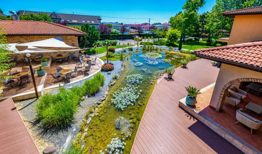 Hotel St�ci� Wellness & Konferencia Vecs�s - St�ci� Szilveszter'26 (min. 3 �j)