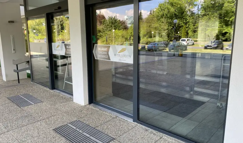 Hotel Szieszta Sopron - Szilveszter (min. 3 �j)