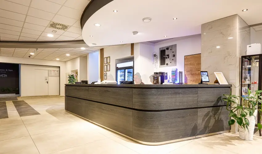Hotel Szieszta Sopron - Szilveszter (min. 3 �j)