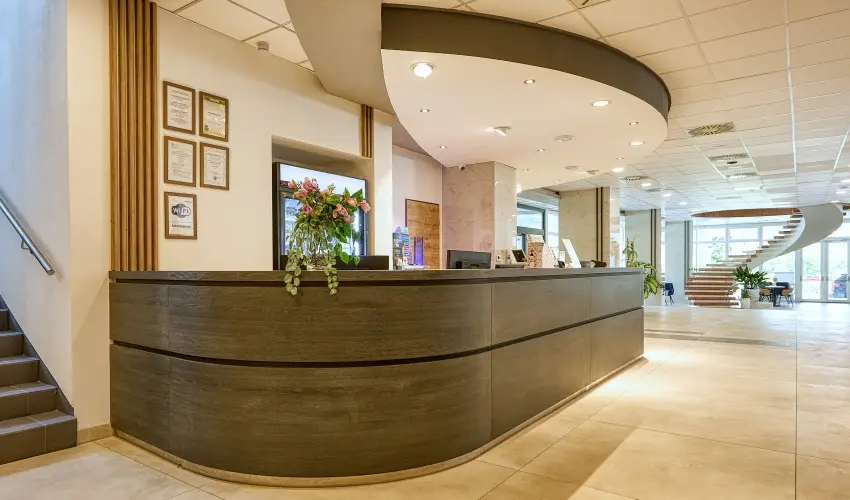 Hotel Szieszta Sopron - Szilveszter (min. 3 �j)