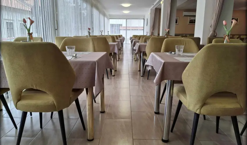 Hotel Unicornis Eger - vbcsztat mulatsg Eger szvben (min. 3 j)