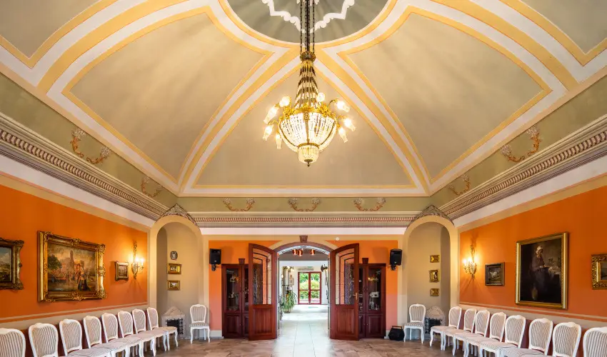 Hotel Vcsecity Herndvcse - Szilveszter (min. 3 j)