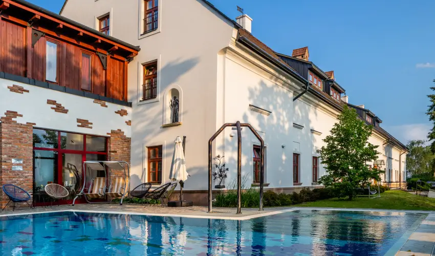 Hotel V�csecity Hern�dv�cse - Szilveszter