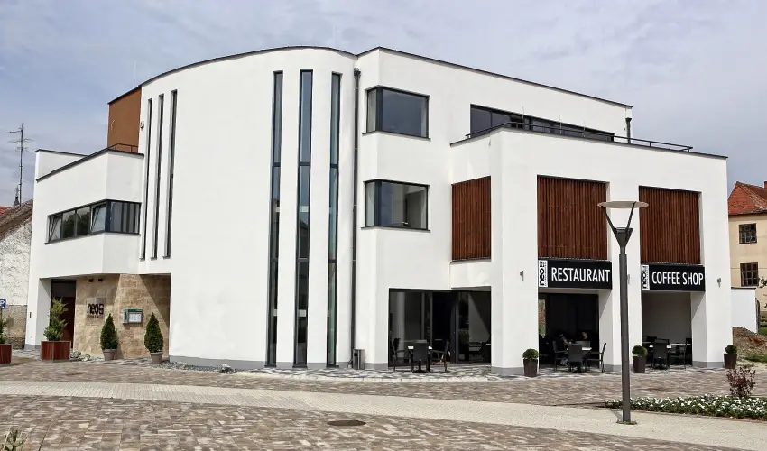 Hotel Viktria Srvr - Szilveszter (min. 2 j)