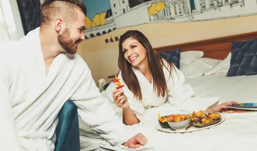 Hotel Viktria Srvr - Szilveszter (min. 2 j)