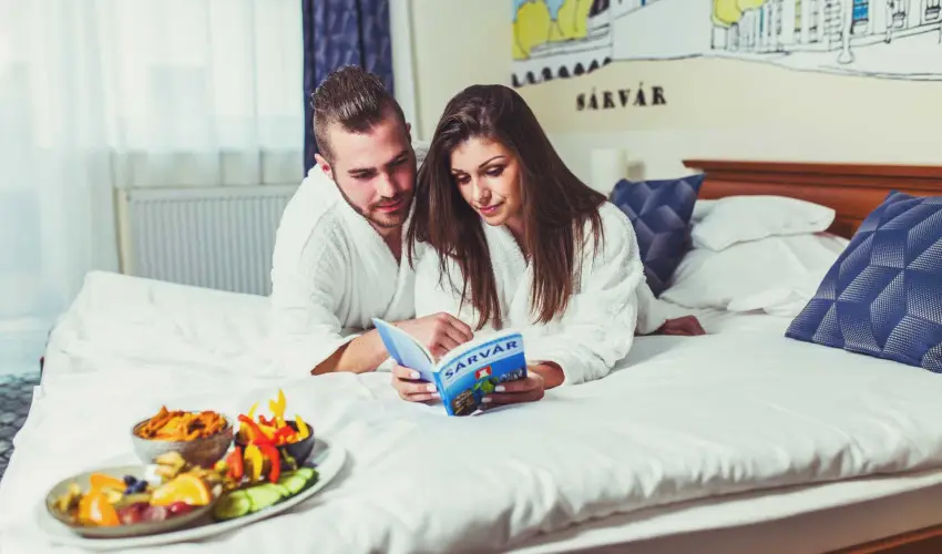 Hotel Viktria Srvr - Szilveszter (min. 2 j)