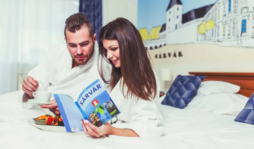 Hotel Viktria Srvr - Szilveszter (min. 2 j)