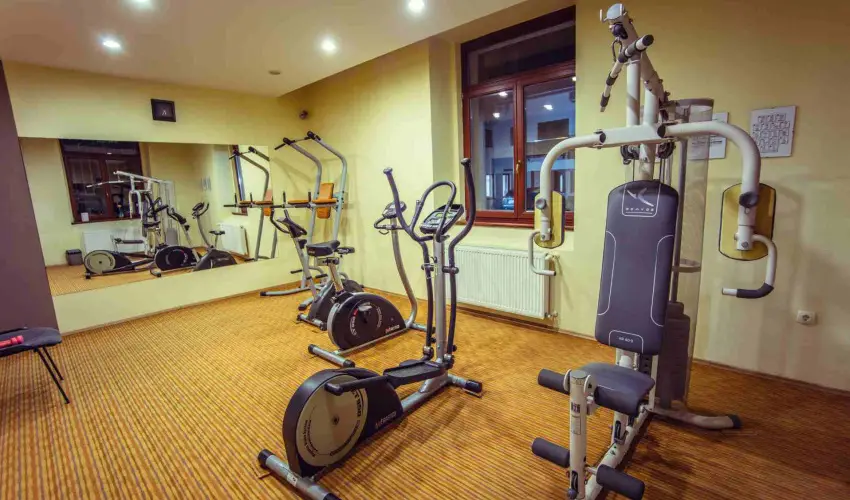 Hotel Viktria Srvr - Szilveszter (min. 2 j)