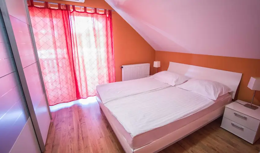 Hotel Vikt�ria S�rv�r - Szilveszter