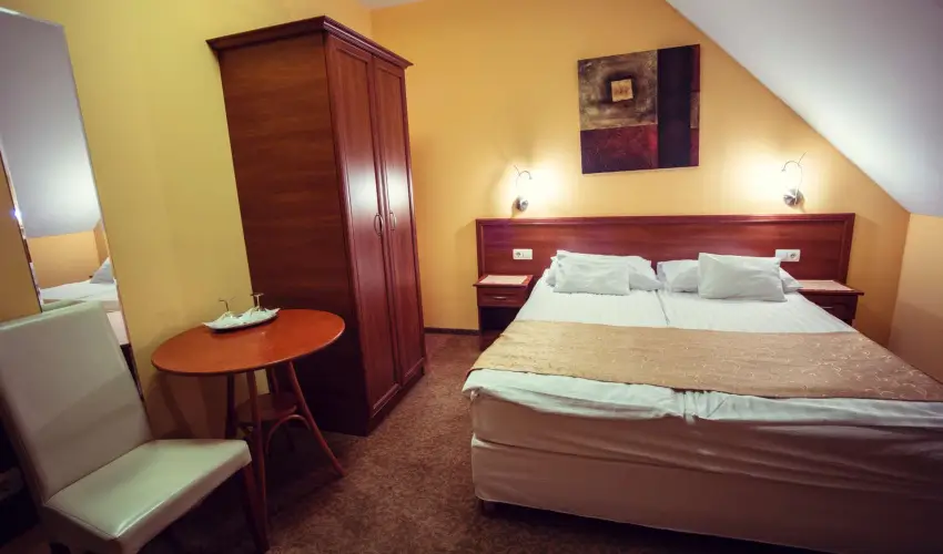 Hotel Vikt�ria S�rv�r - Szilveszter