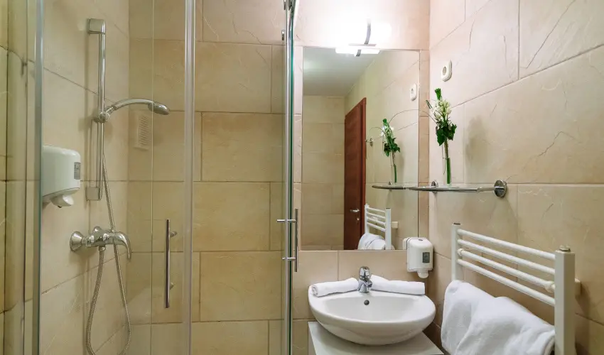 Hotel Yacht Wellness & Business Sifok - Szilveszter (min. 3 j)