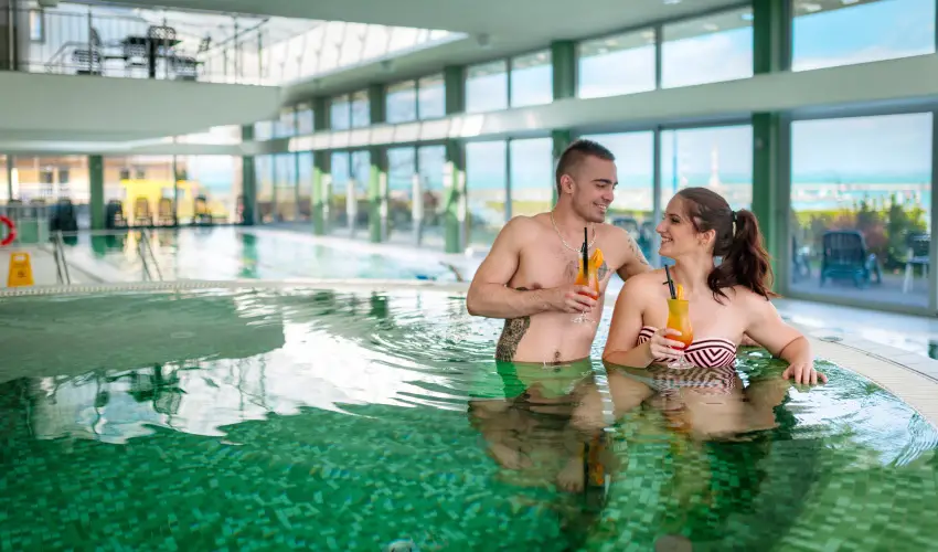 Hotel Yacht Wellness & Business Sifok - Szilveszter (min. 3 j)