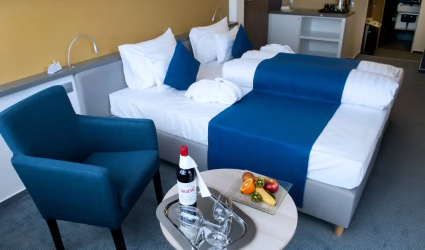 Hotel Yacht Wellness & Business Sifok - Szilveszter (min. 3 j)
