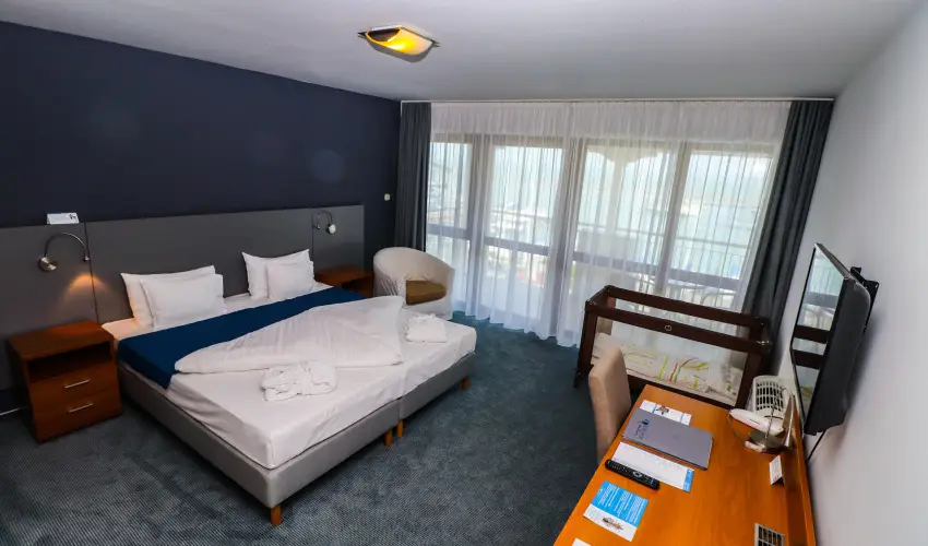 Hotel Yacht Wellness & Business Sifok - Szilveszter (min. 3 j)