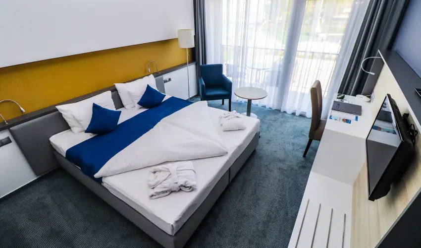 Hotel Yacht Wellness & Business Sifok - Szilveszter (min. 3 j)