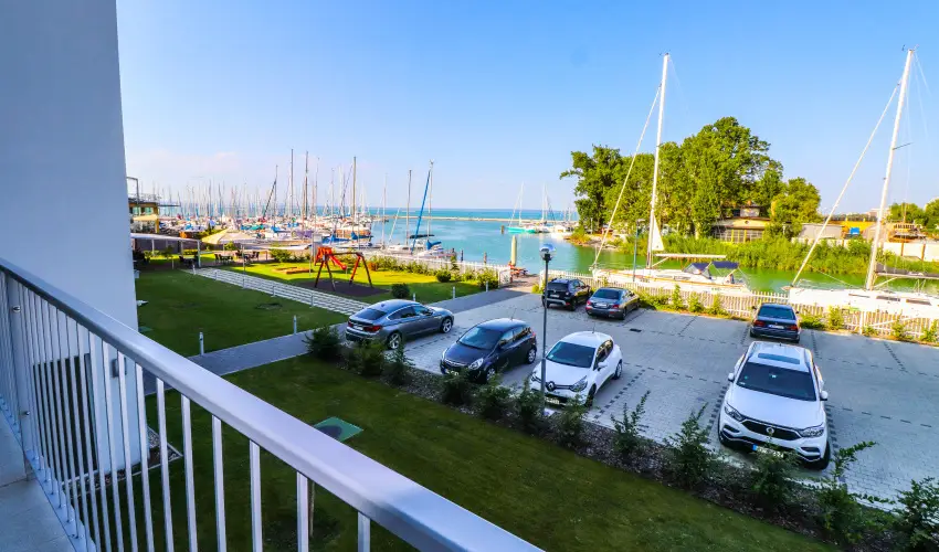 Hotel Yacht Wellness & Business Sifok - Szilveszter (min. 3 j)