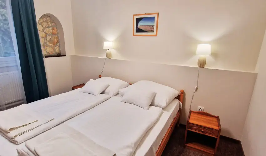 Therm�l Apartmanh�z Kom�rom - Szilveszter