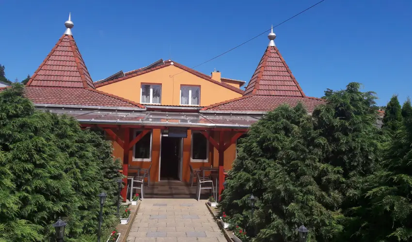 Hungria Panzi Miskolctapolca - Szilveszter (min. 3 j)