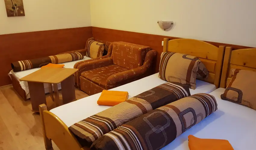 Hungria Panzi Miskolctapolca - Szilveszter (min. 3 j)