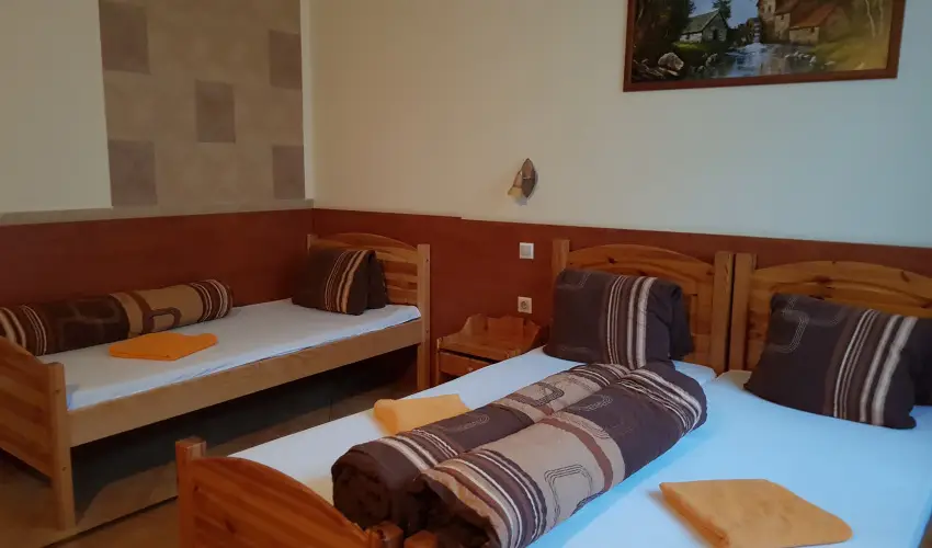 Hungria Panzi Miskolctapolca - Szilveszter (min. 3 j)