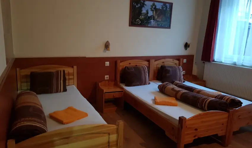 Hungria Panzi Miskolctapolca - Szilveszter (min. 3 j)