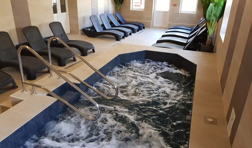 Hungria Panzi Miskolctapolca - Szilveszter (min. 3 j)