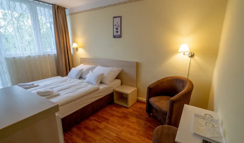 Hotel Hforrs Hajdszoboszl - Szilveszteri mulatsg (min. 3 j)