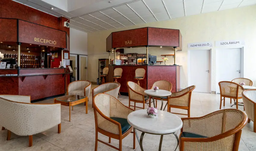 Hotel Hforrs Hajdszoboszl - Szilveszteri mulatsg (min. 3 j)