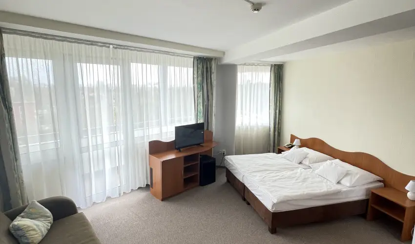 Hotel Nagyerd Debrecen - v vgi kikapcsolds (min. 3 j)