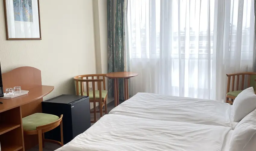 Hotel Nagyerd Debrecen - v vgi kikapcsolds (min. 3 j)