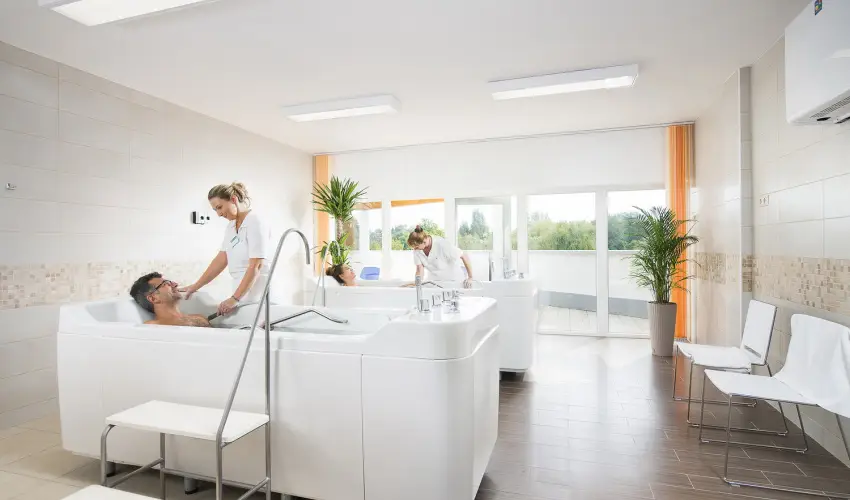 Hunguest Hotel Sst Nyregyhza - Sst - Szilveszter (min. 3 j)