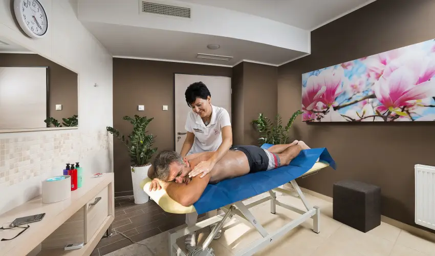 Hunguest Hotel Sst Nyregyhza - Sst - Szilveszter (min. 3 j)