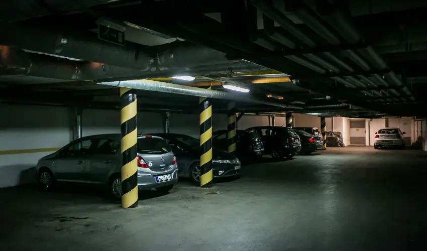 Imola Udvarhz Eger - Szilveszter (min. 2 j)