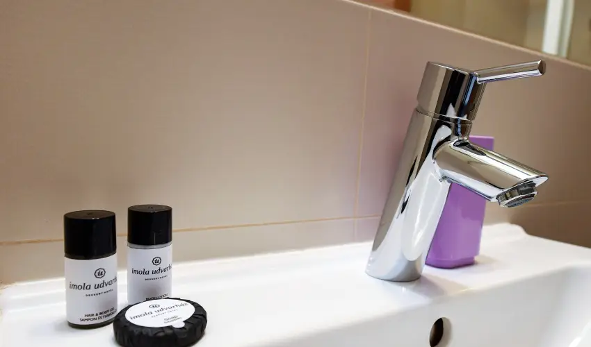 Imola Udvarhz Eger - Szilveszter (min. 2 j)