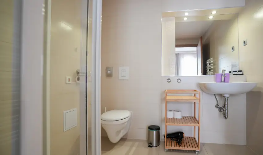 Imola Udvarhz Eger - Szilveszter (min. 2 j)