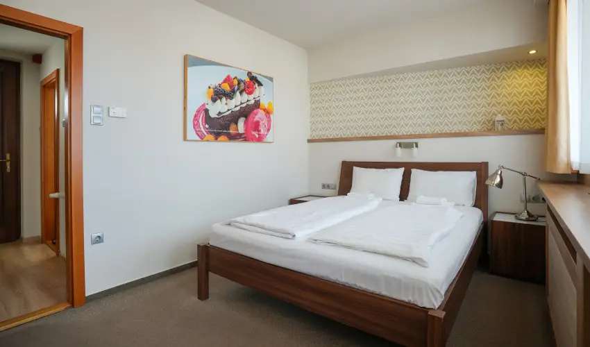 Imola Udvarhz Eger - Szilveszter (min. 2 j)