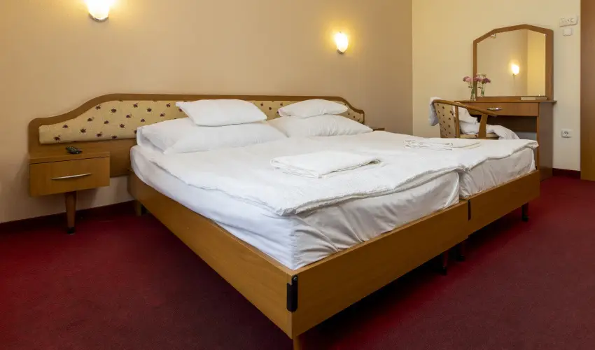 Hotel Imperial Gygyszll Kiskrs - Szilveszter (min. 2 j)