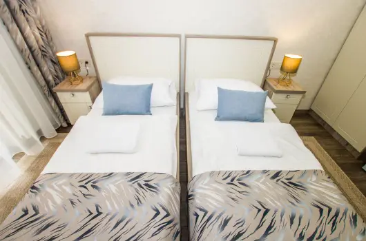 Jrja Panzi - Szilveszter (min. 3 j)