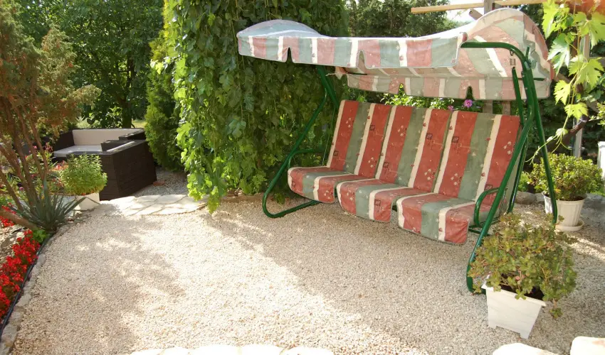 Judit Panzi Tapolca-Gyulakeszi - Szilveszter (min. 2 j)