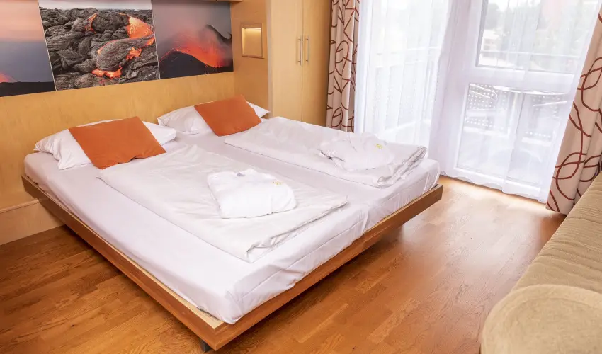 Vulkn Wellness Hotel s Kemping Celldmlk - Szilveszter (min. 2 j)