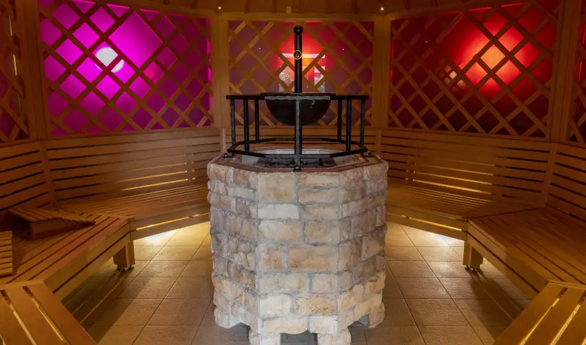 Vulkn Wellness Hotel s Kemping Celldmlk - Szilveszter (min. 2 j)