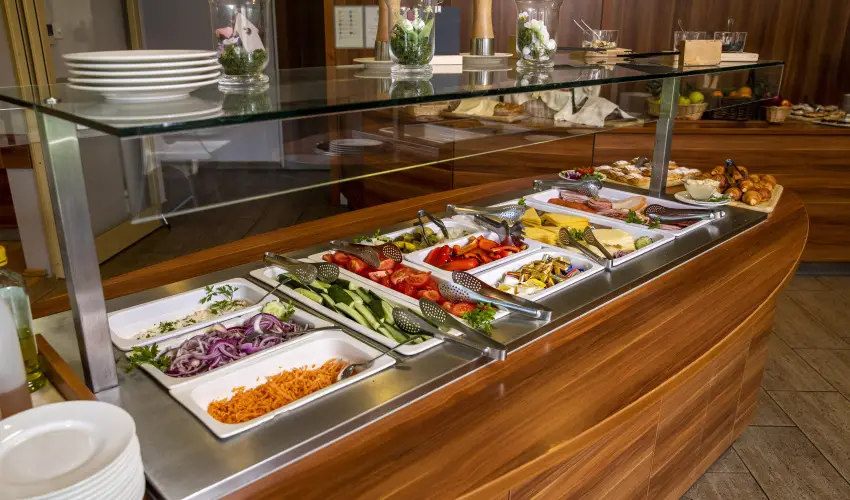 Vulkn Wellness Hotel s Kemping Celldmlk - Szilveszter (min. 2 j)