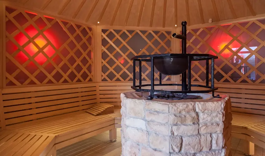 Vulkn Wellness Hotel s Kemping Celldmlk - Szilveszter (min. 2 j)