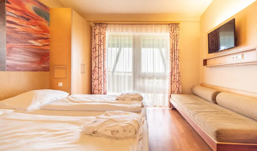 Vulkn Wellness Hotel s Kemping Celldmlk - Szilveszter (min. 2 j)