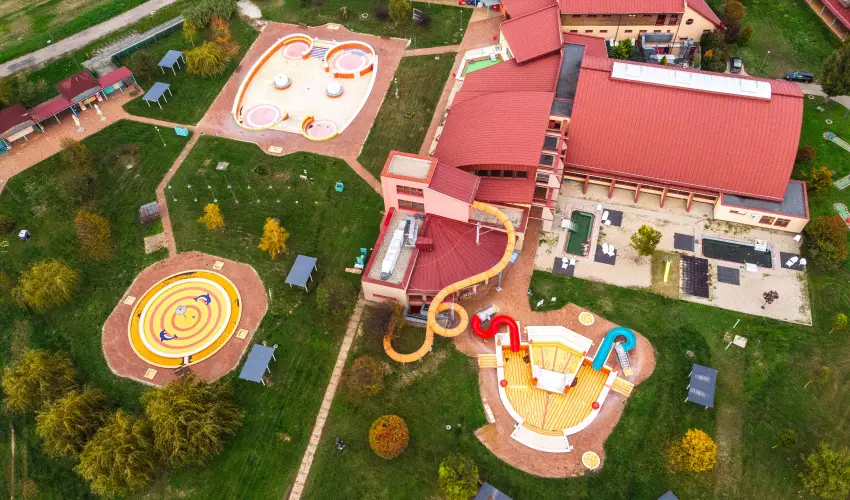 Vulkn Wellness Hotel s Kemping Celldmlk - Szilveszter (min. 2 j)