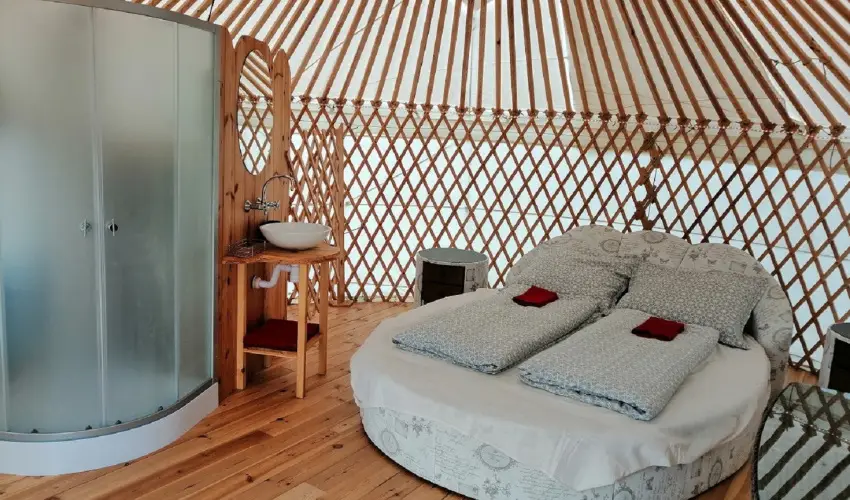 Jurta Spirit Hotel Balatongyrk - Szilveszter