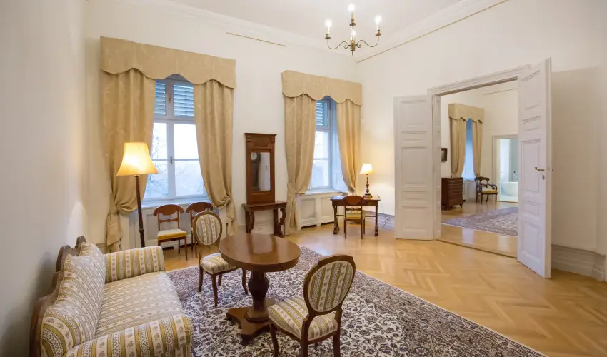 Krolyi Kastly Hotel & Restaurant  Fehrvrcsurg - Szilveszter